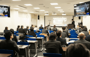 【生分解性マルチの最新動向】人気の色や厚さは？ みどり戦略での支援内容は？ 普及状況や業界動向を解説