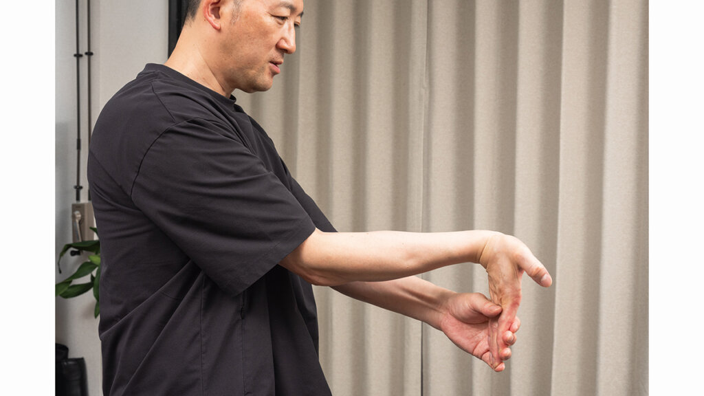 【専門家監修】農作業で酷使する手・手首のケアと肩のケア。痛みが肩の場合でも原因は腕にあるケースも